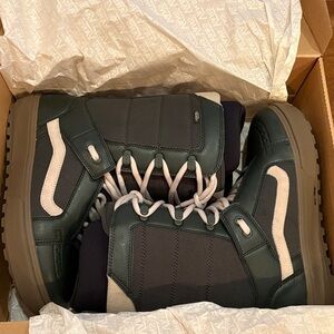 Vans Forest Hi-Standard OG Snowboard Boots Size 11 New In Box